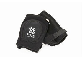 Chrániče Fuse Premium Light Defence Knee Pads